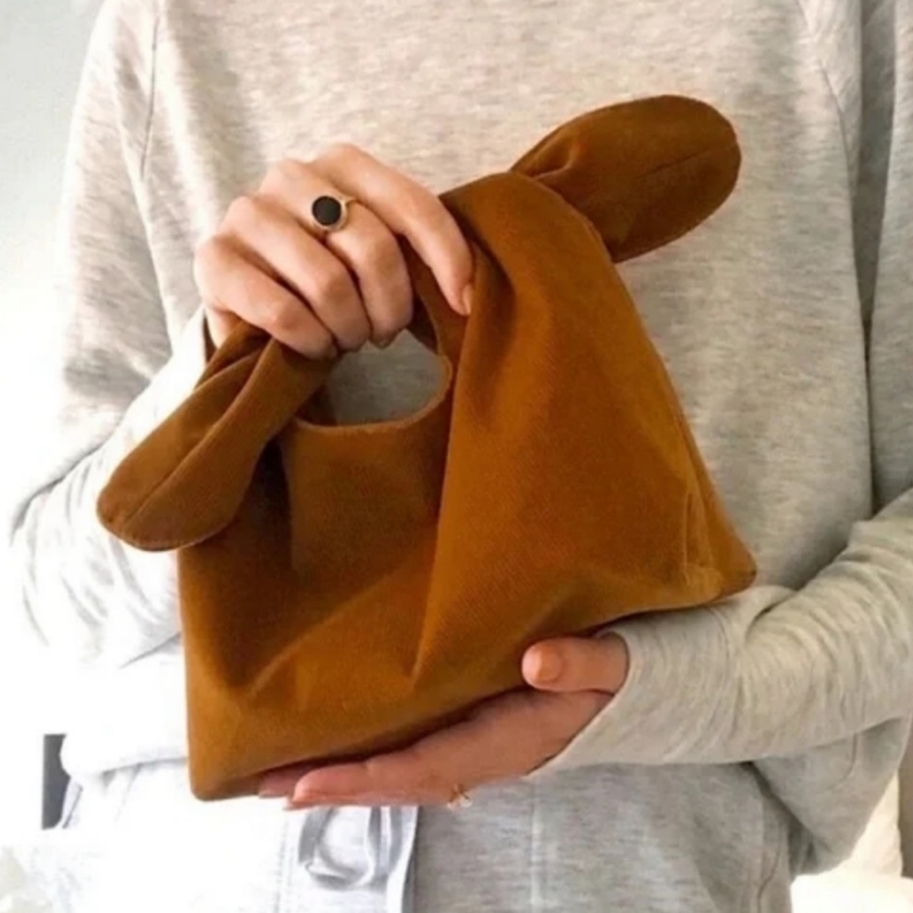 MERIT Signature Bag